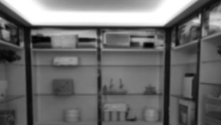只會(huì)叫你開(kāi)專(zhuān)賣(mài)店，而且多數(shù)以家電模式銷(xiāo)售，且模式不成熟。